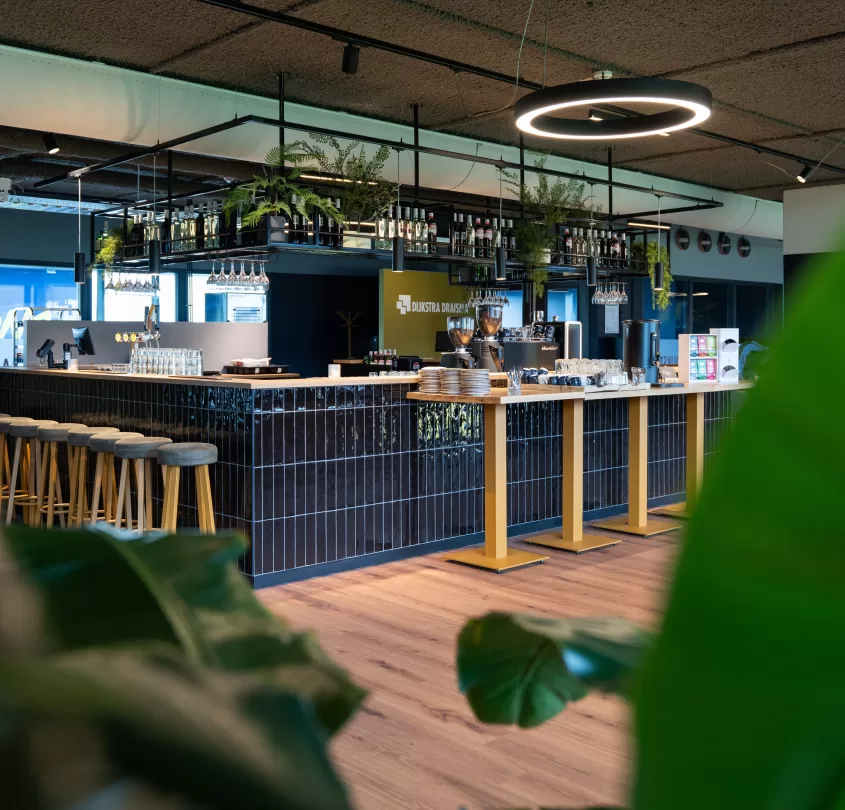 Bar in de Dijkstra Draisma Lounge