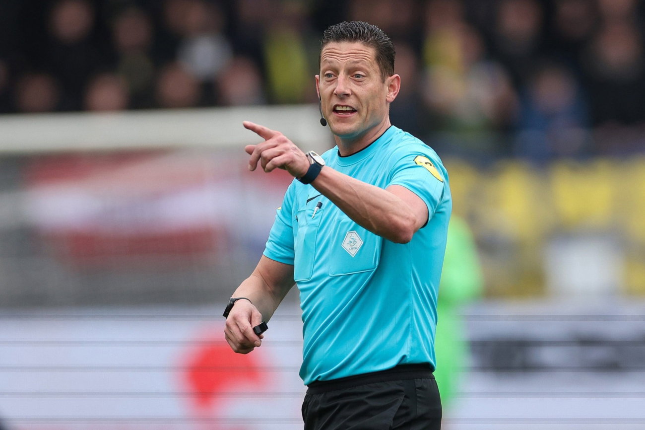 Jeroen Manschot scheidsrechter bij ADO Den Haag – SC Cambuur