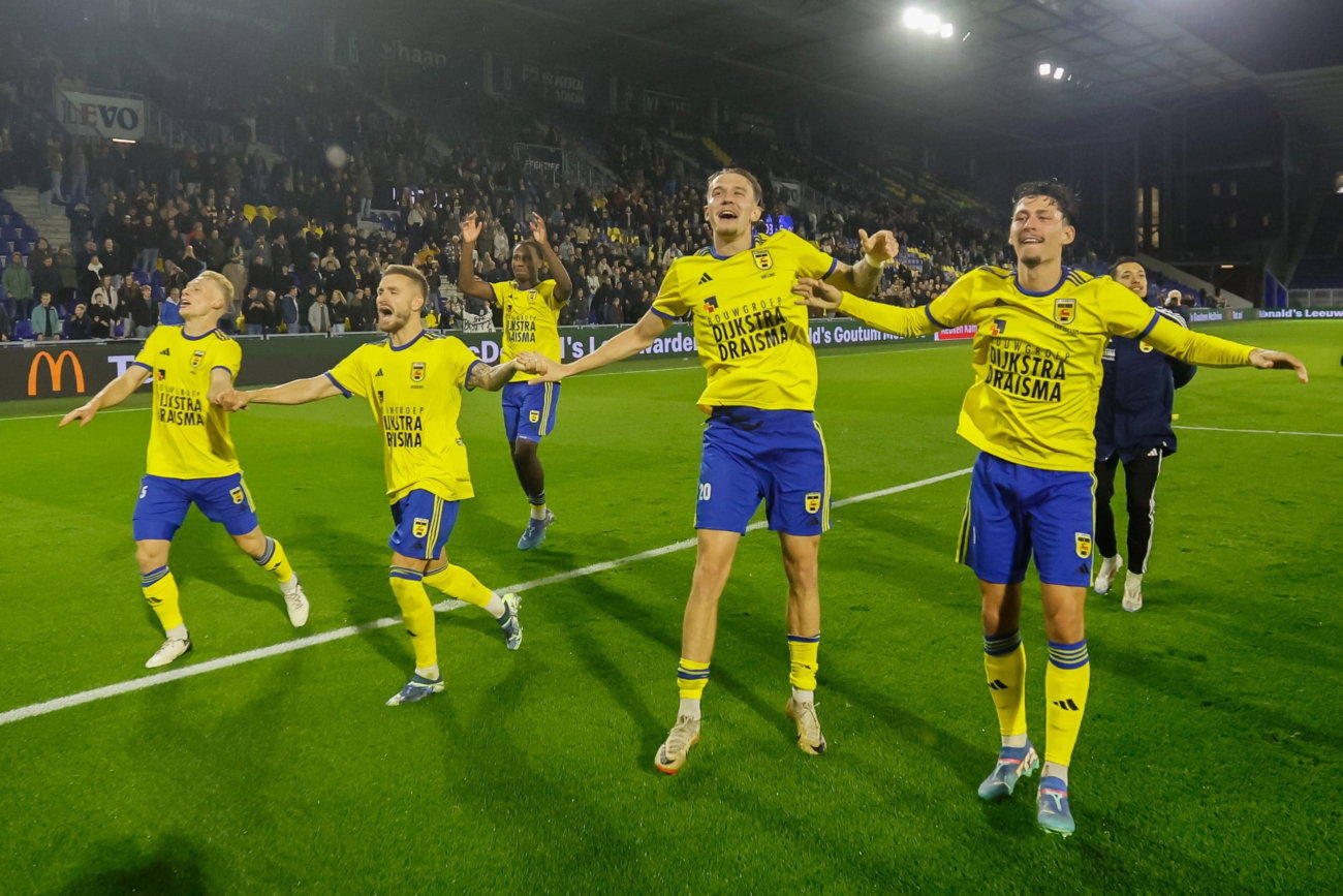 Bevrijdende eerste zege in het Kooi Stadion een feit