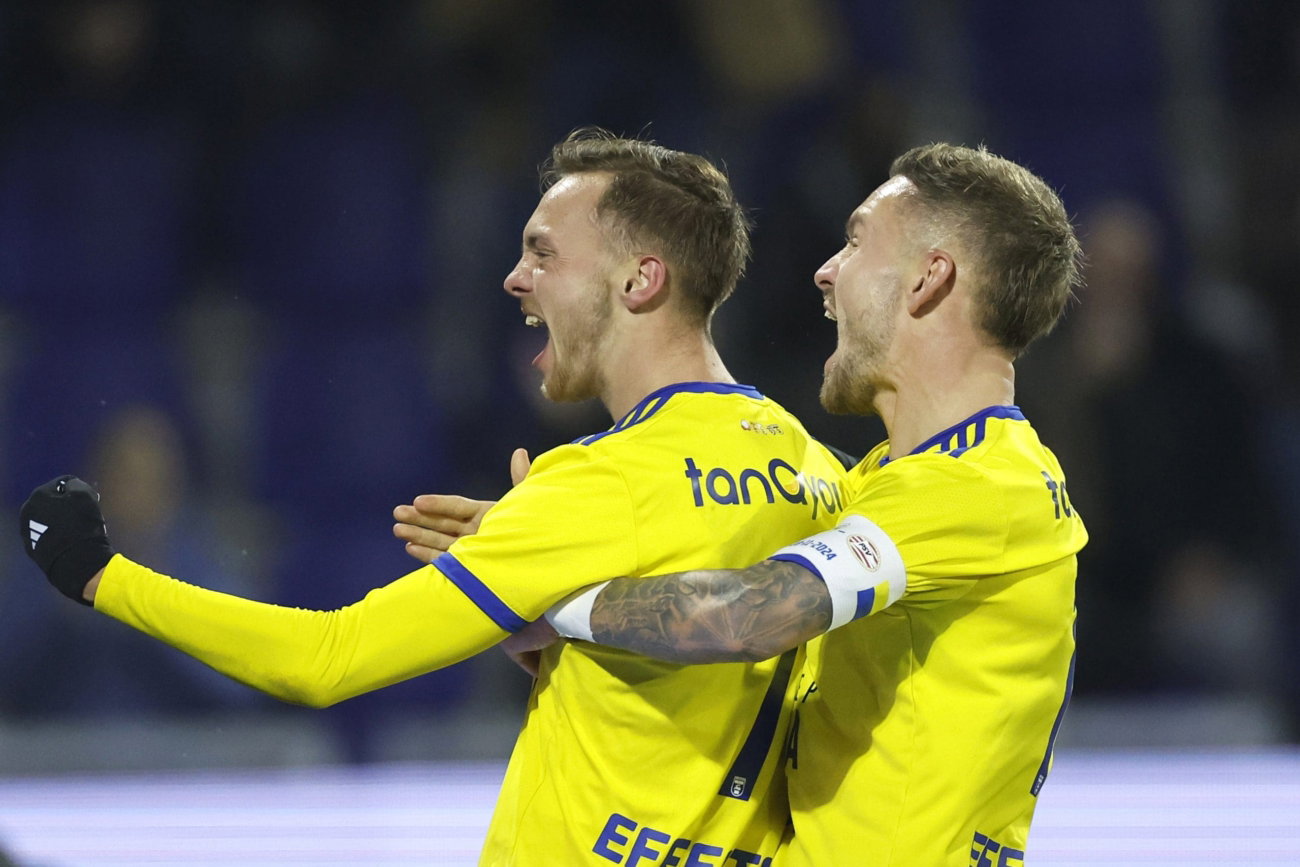 Nabeschouwing SC Cambuur – Jong PSV met Henk de Jong en Remco Balk