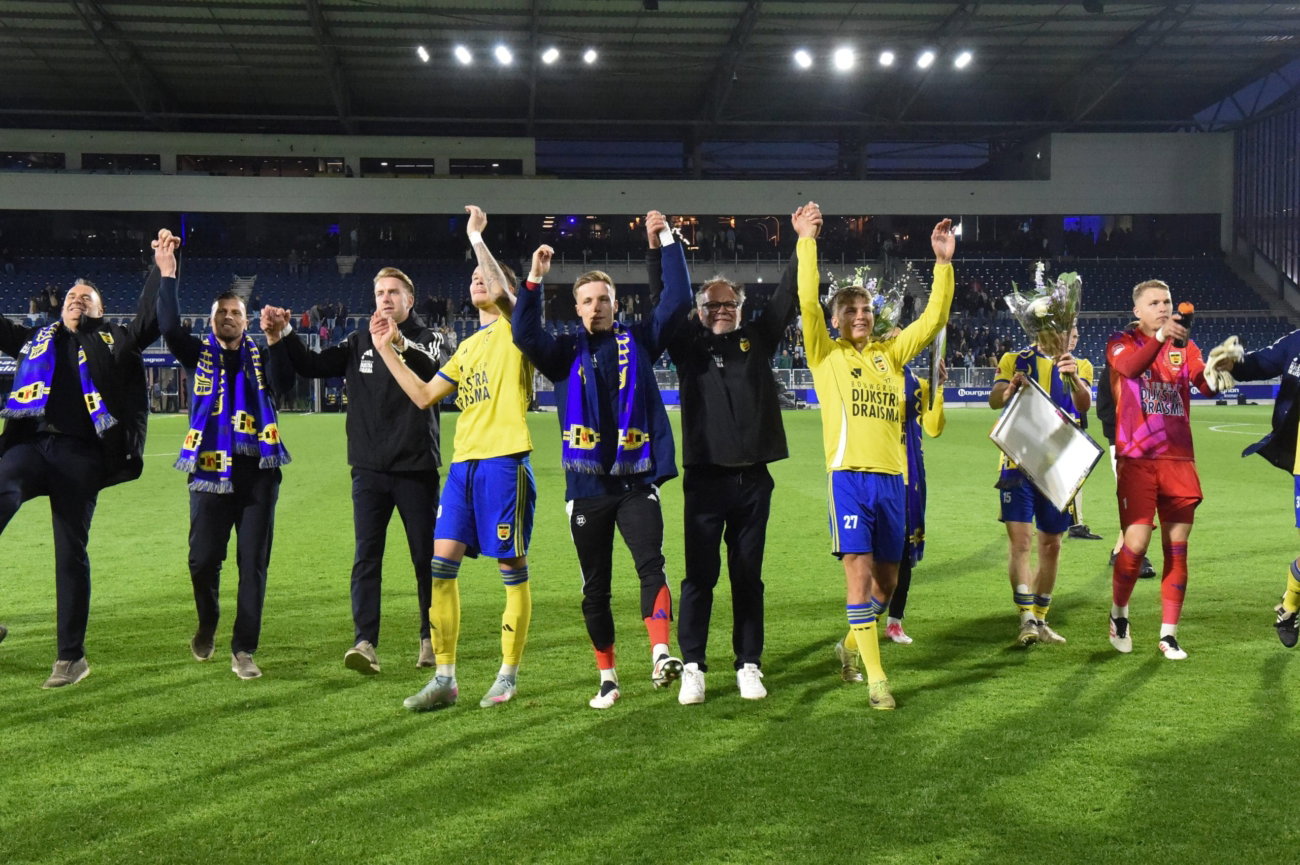 SC Cambuur stelt derde plek veilig en begint maandag aan de play-offs