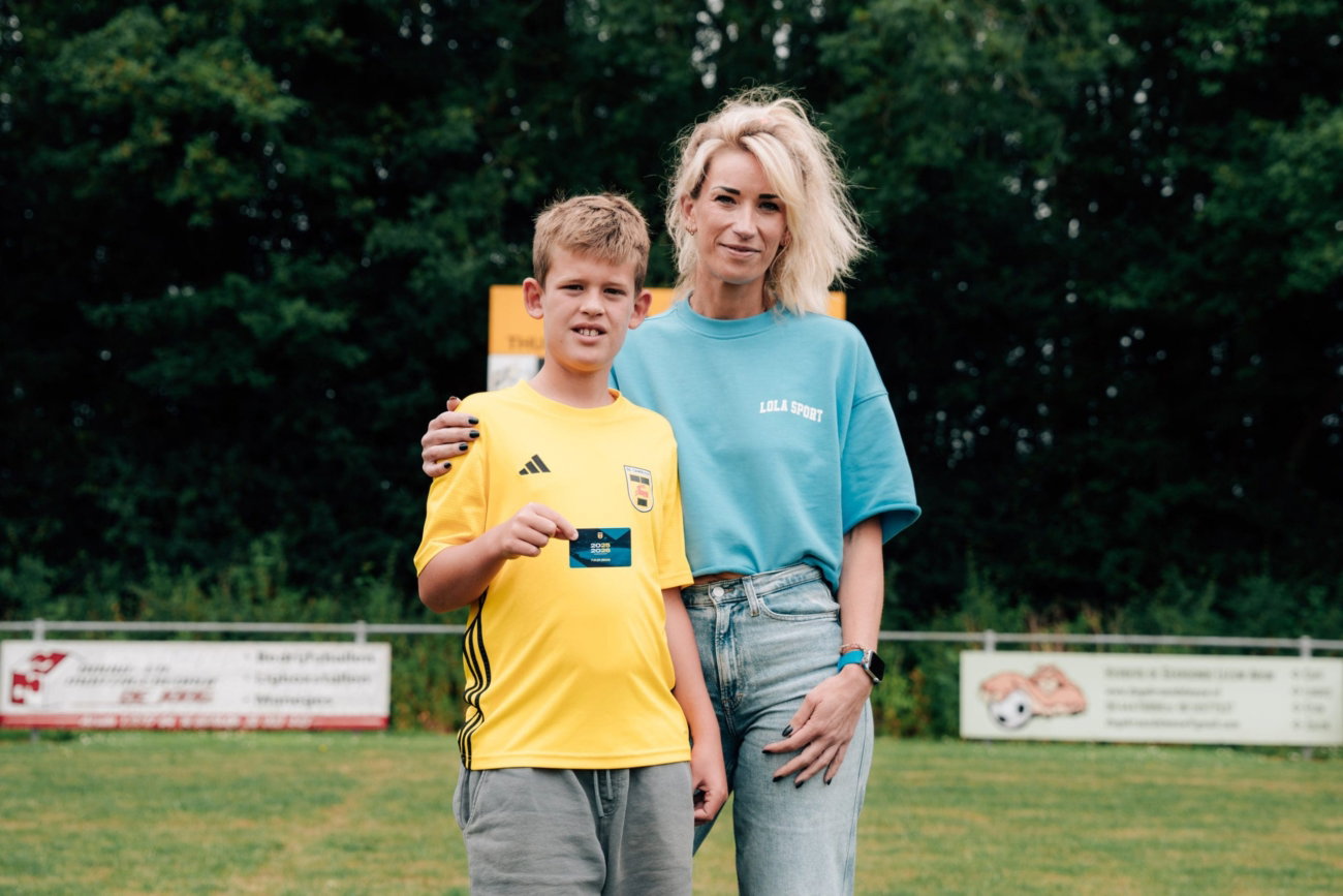 TanQyou Tribune Helden | Trotse SC Cambuur-supporter Guus (11)
