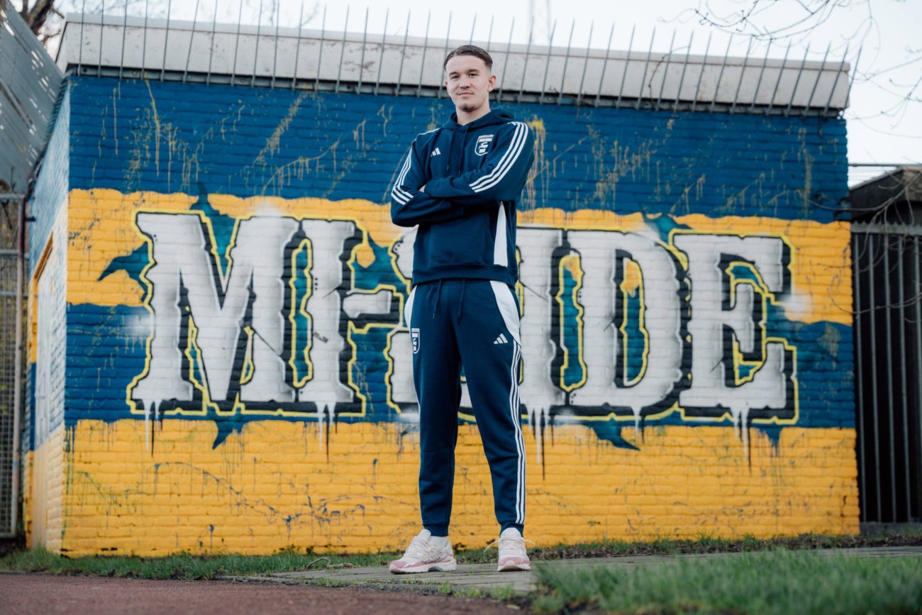 Nieuw in onze webshop: de SC Cambuur-hoodie en -joggingbroek