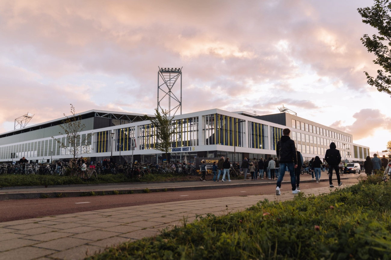 Bewaakte fietsenstalling bij Kooi Stadion verdwijnt