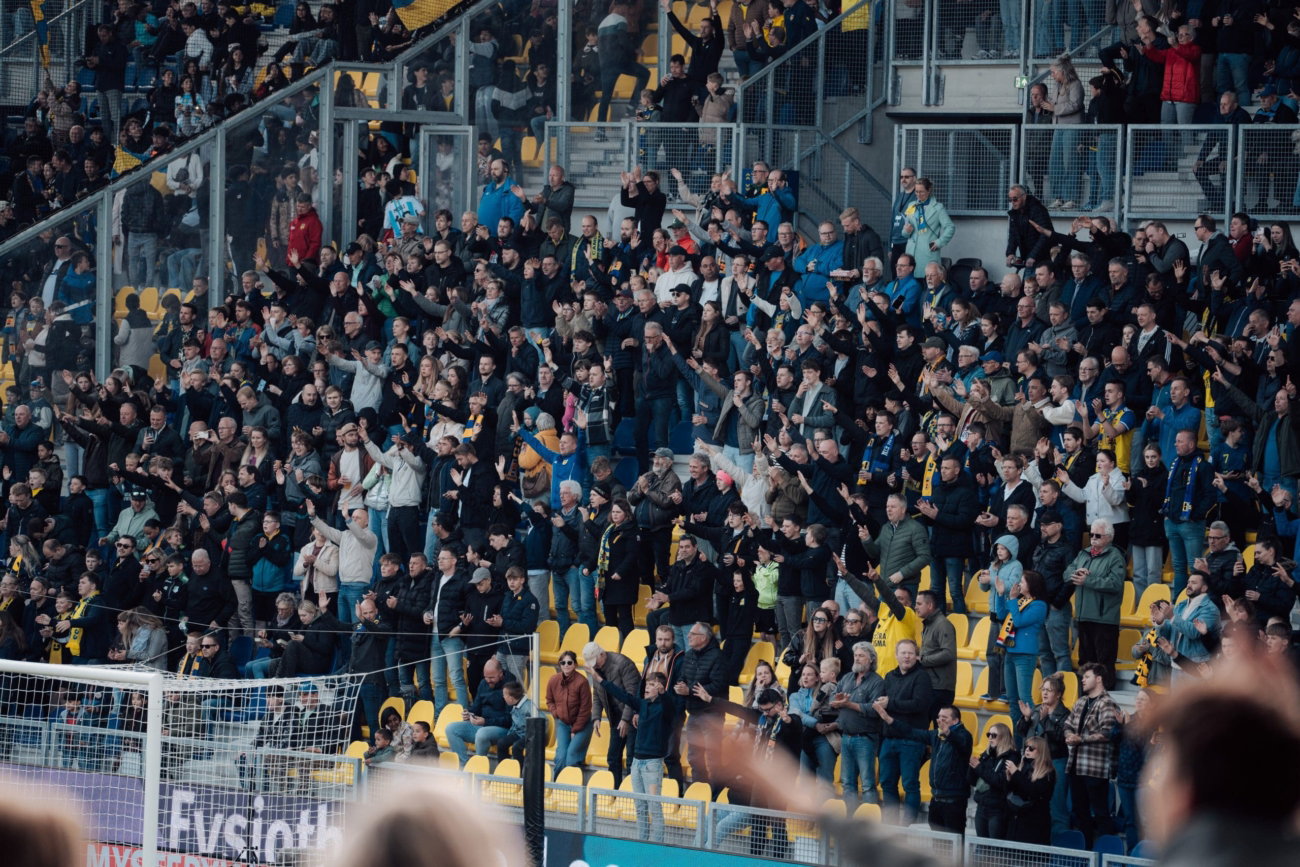 Tijdelijk andere ingang voor supporters Zuid-tribune