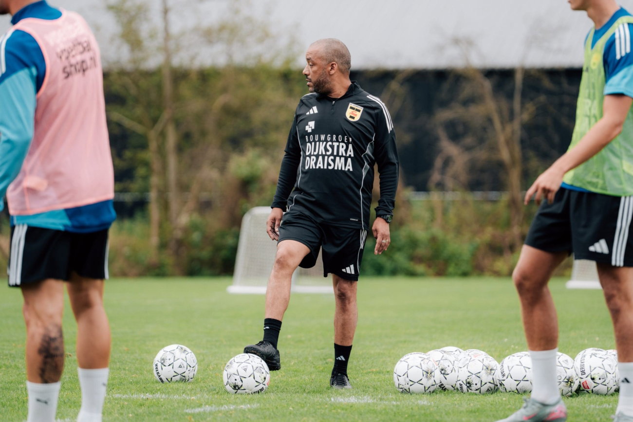 Trainer Jouad Boufarra op stage bij SC Cambuur