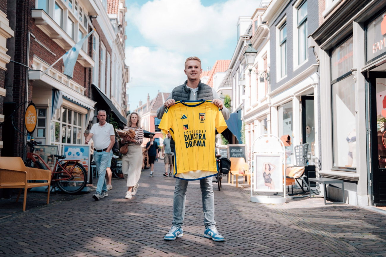 Leeuwarder Kian Visser officieel speler van SC Cambuur