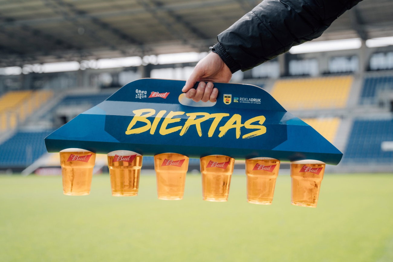 Nieuw in het Kooi Stadion: de enige echte Biertas!