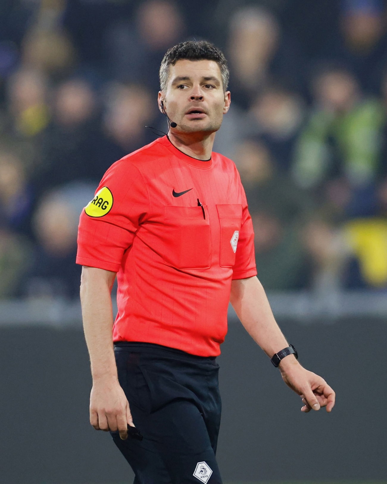 Erwin Blank fluit SC Cambuur – FC Dordrecht