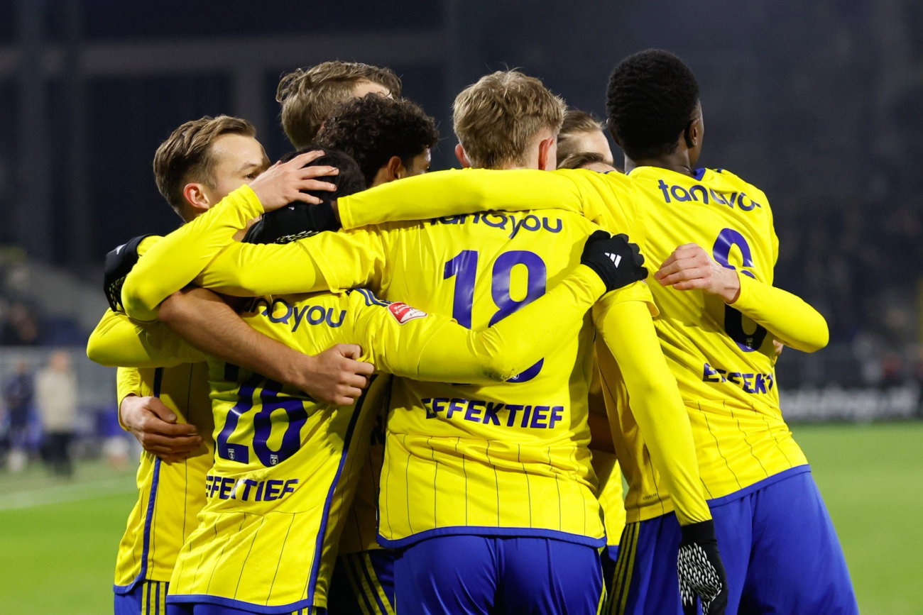 SC Cambuur wint op pakjesavond van directe concurrent