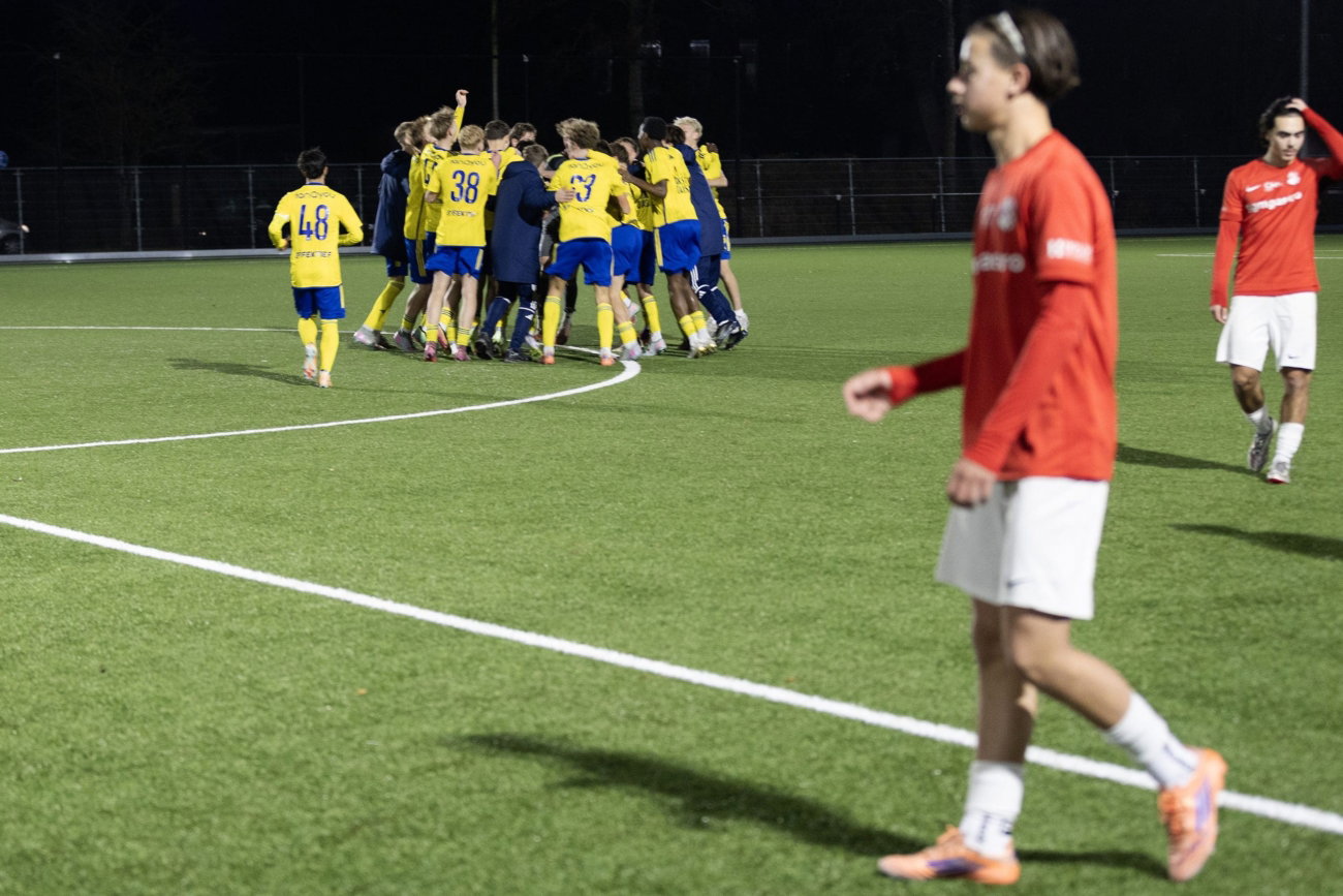 Overzicht jeugdopleiding: O17 wint kampioenswedstrijd