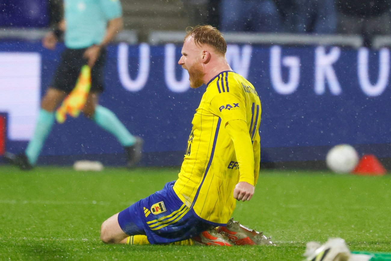 SC Cambuur knokt zich naar gelijkspel en blijft ongeslagen in eigen huis