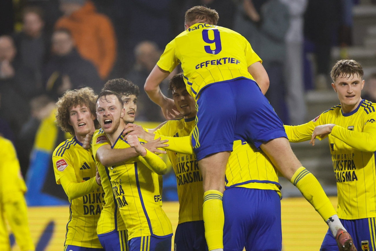 SC Cambuur knokt zich dankzij invaller Henstra naar drie punten