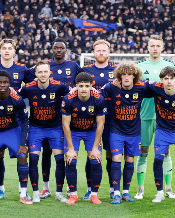 Basisopstelling tegenstander in donkerblauw