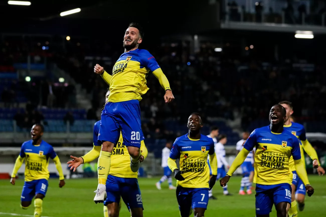 Kaartverkoop uitwedstrijd tegen PEC Zwolle begint dinsdag om 10.00 uur