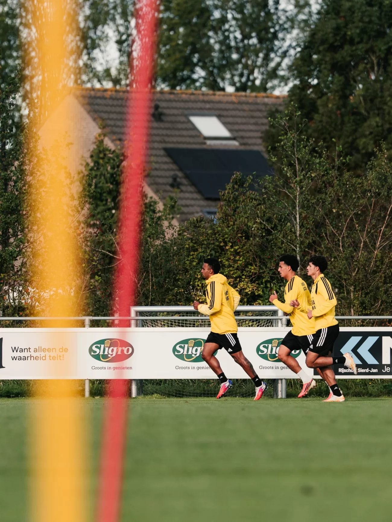 Overzicht internationals: Souren en Curaçao schrijven geschiedenis